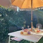 Apartamento Casita - Petite Maison De Charme - Parking Gratuit & Jardin Prive